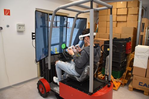 A gazdasági képzések fellegvára Szekszárdon – Jelentkezz a „KERI”-be!